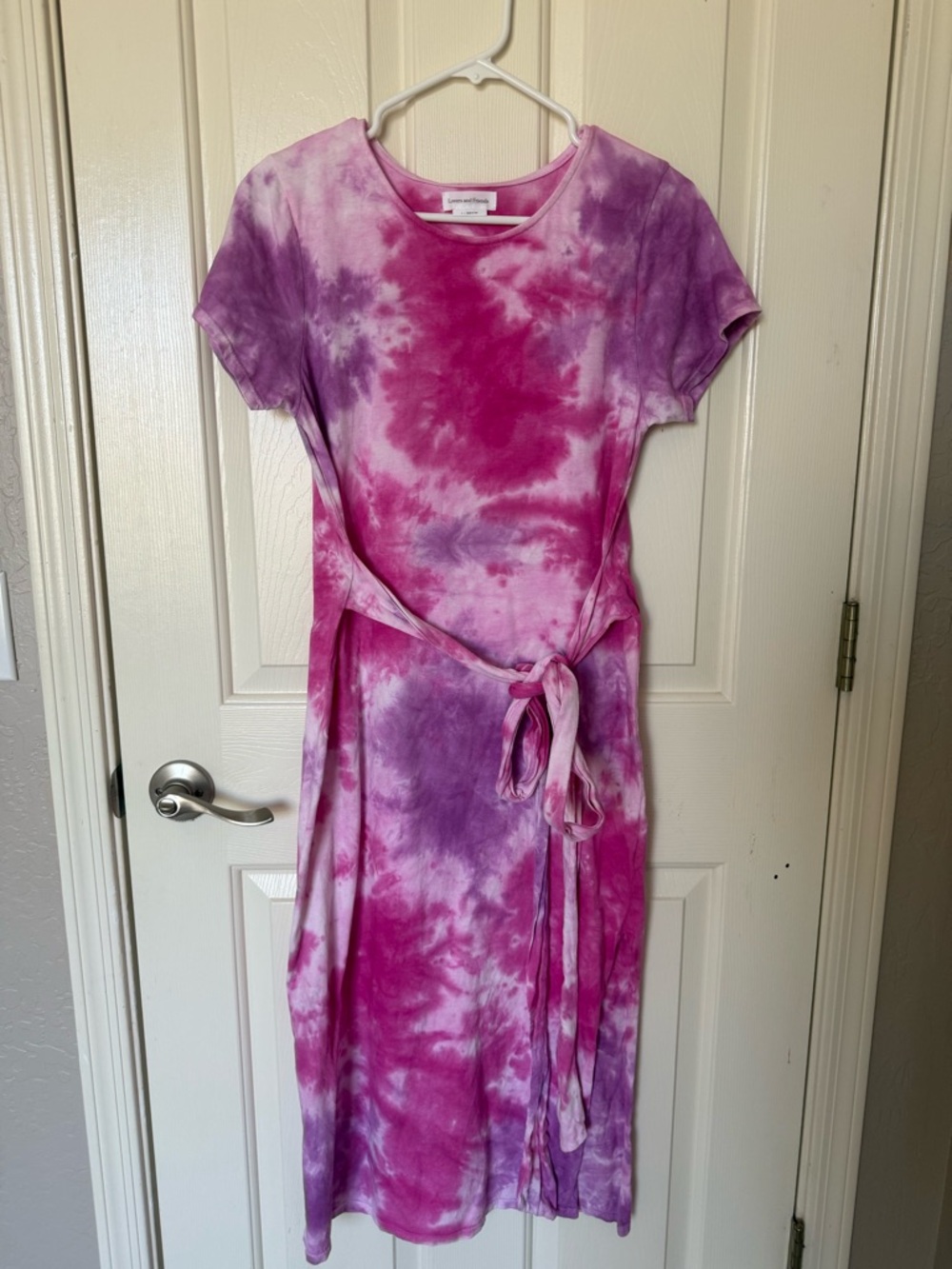 Lovers and Friends Tie-Dye Pink & Purple Short Sleeve Dress Size Small EUC